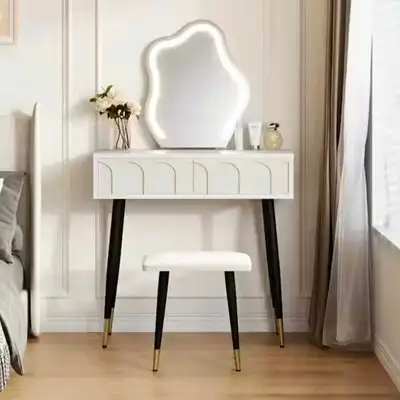  coiffeuse Commode à tiroirs avec miroir et chaise / Vanity Draw, View more