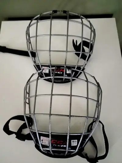 Visière casque hockey CCM FL40 Gr Large et Medium, View more