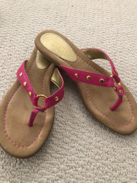 Sandals size 7