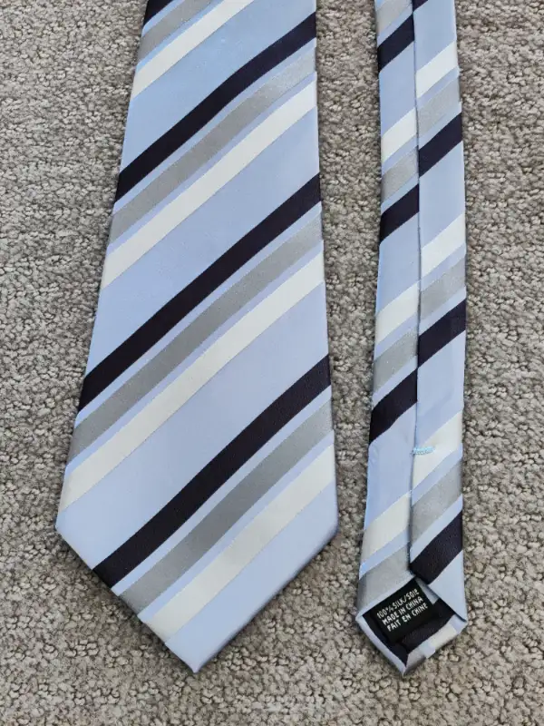 Men's Silk Neck Ties - Pointed Tip - Jones New York - 100% Silk in Men's in Calgary - Image 5