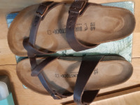 NIB Birkenstock Mayari Sandals size 40, regular width