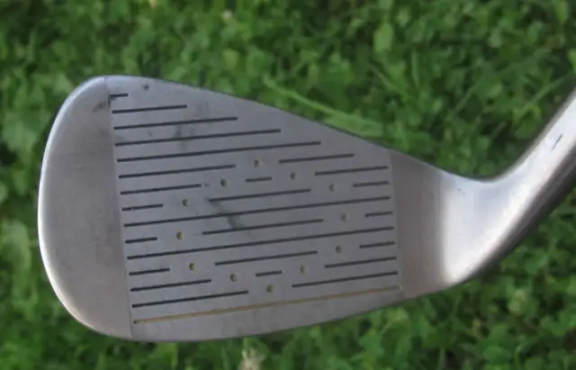 LADIES RH Dynacraft Light 7 Iron Women's Graphite Right Handed in Golf in Sudbury - Image 3