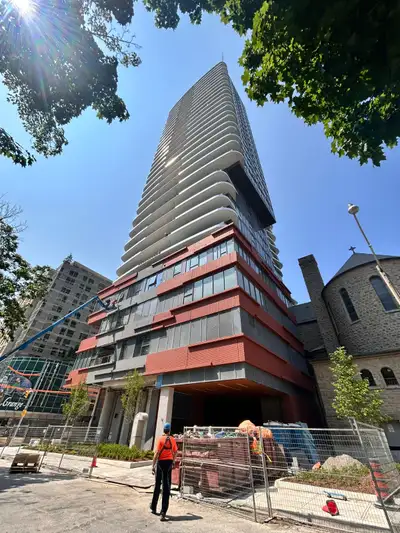 one bedroom condo downtown dundas rent freeze