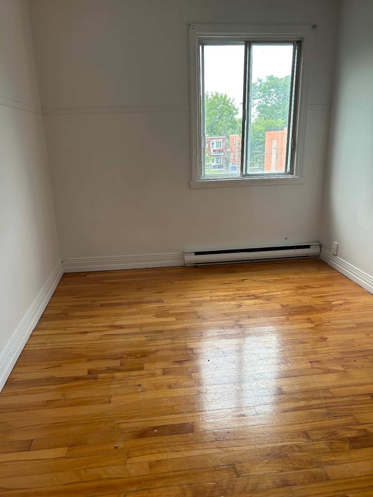 4 1/2 à louer dans Rosemont — photo 3