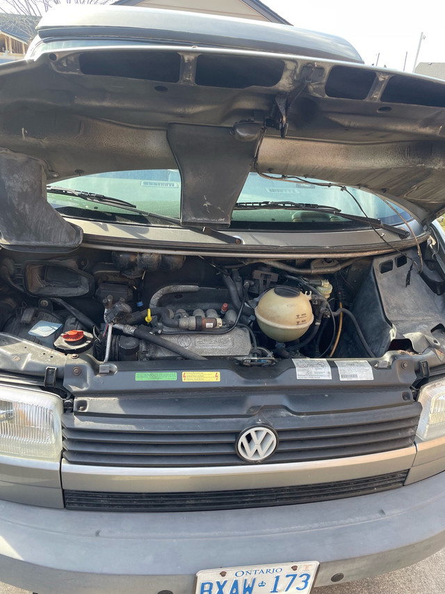 1994 VW Eurovan in Cars & Trucks in St. Catharines - Image 3