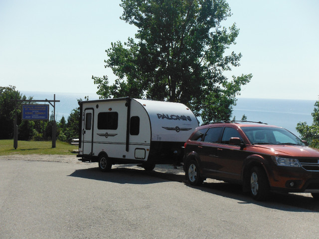 palomino 2014 ELITE {142ck} 18' dans Caravanes classiques  à Ville de Montréal