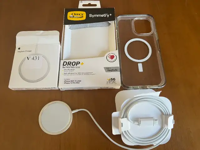 Apple iPhone 12 or 13 Pro Max Otterbox and MagSafe Charger. in Cell Phones in Kitchener / Waterloo - Image 3