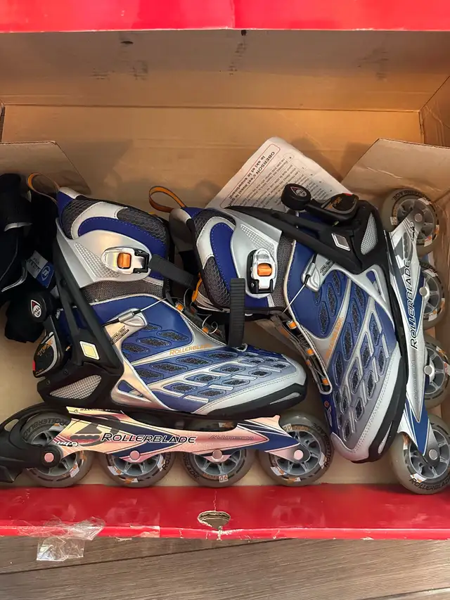 Rollerblade in Skates & Blades in Laval / North Shore - Image 2