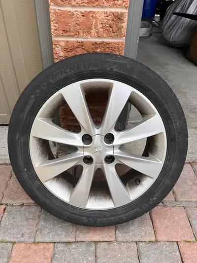 OEM hyundai accent rims and summer tires. Rims are fine but tires probably have 1 summer left. 200$...