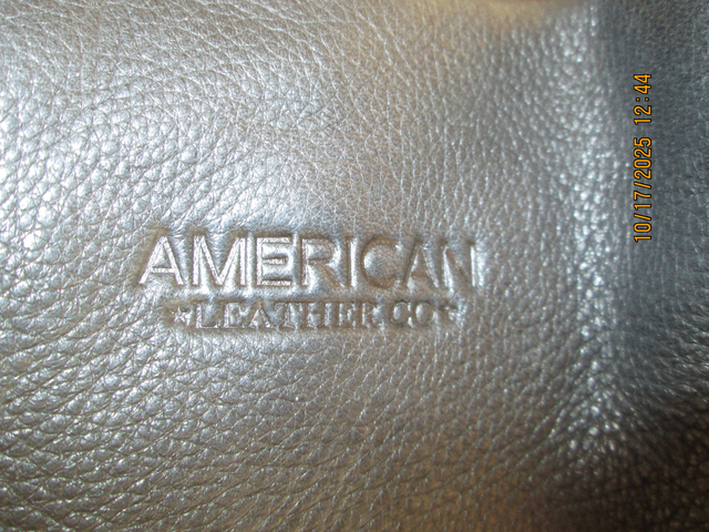 AMERICAN  LEATHER CO, Black Leather Purse in Women's - Bags & Wallets in Kingston - Image 3