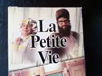 Boitier - Lot de 14 VHS La Petite Vie A ECHANGER