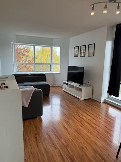 2 Bedrooms 2 Baths In suite laundry All utilies included 1 parking spot included