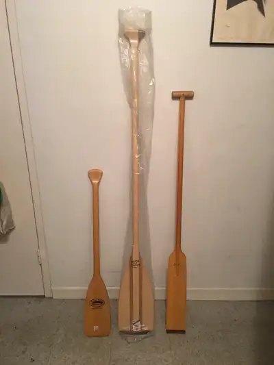 MOBILE CALL & TEXT (No WhatsApp) (416) 884 1184 - David LOTS OF PADDLES - NEW $50/$10 USED $5 (CASH...