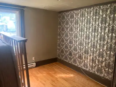 Chambre et petit Bureau - Berri UQAM - $725 Tout Inclus