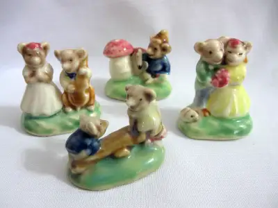 MINI BIBELOTS SOURIS VINTAGE TINY MOUSE FIGURINES, View more