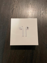 Apple AirPods (2nd Generation) w/ Charging Case and Cable - Bran