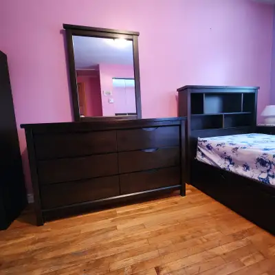 Set de chambre, View more