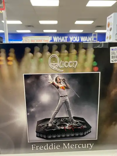 Rock Icon Queen Statues are artistic tributes inspired by the legendary British rock band Queen, dep...