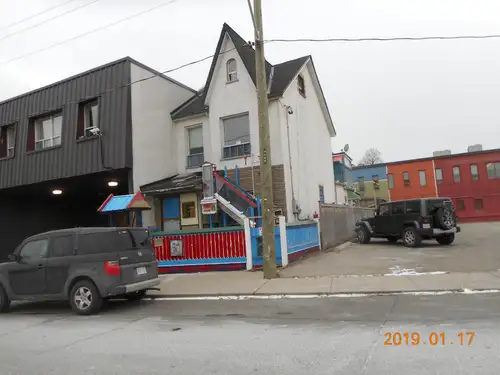 KEELE AND ST. CLAIR APT. FOR RENT IN A HOUSE