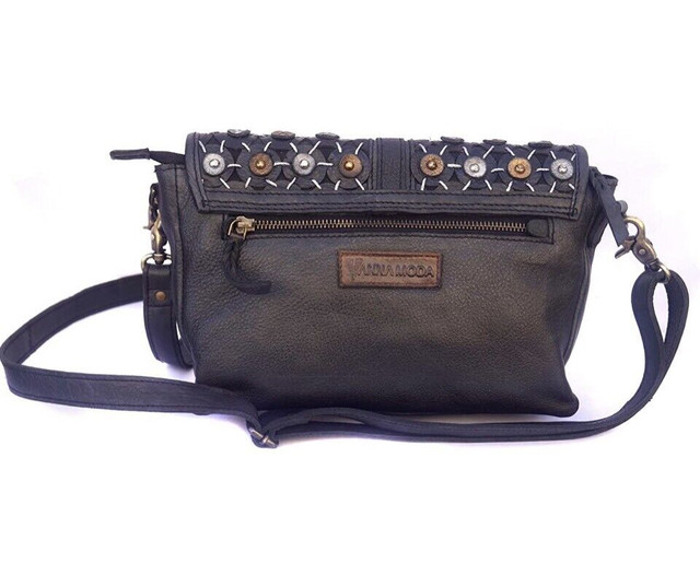 Women’s purse in Women's - Bags & Wallets in Barrie - Image 2