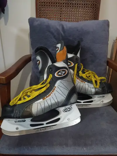Easton Comp Lite Pro Ice Skates - Size 7.5D, View more