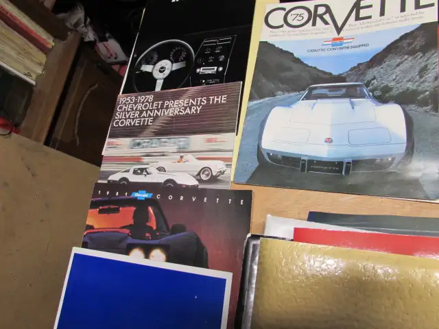 Chevrolet CORVETTE Sales Brochure Collection-from 1975 to 2015 in Magazines in Hamilton - Image 4