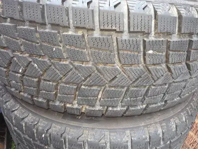I am selling a set of 225/65/R17 tires removed from a 2023 Toyota RAV4, which were utilized for only...