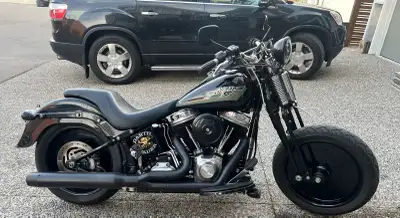 2009 Harley Davison Crossbones Located in Airdrie Firm $9,995.00 No GST No Trades Running 103 cubic...