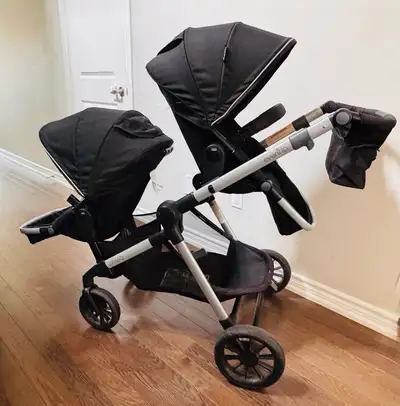 Evenflo Pivot Xpand Modular Travel System w/2  Seats!, View more