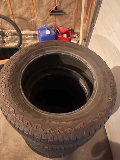 Good condition tires, 9/32 left on tread.