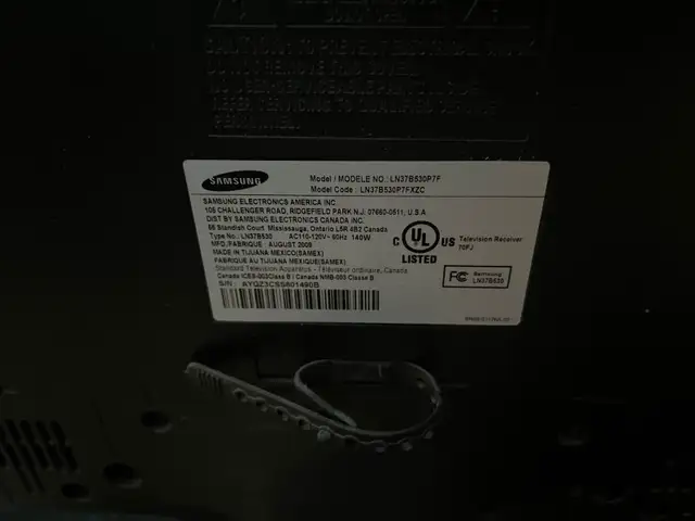 Samsung 37” LCD TV in TVs in Ottawa - Image 5