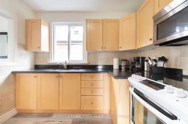House For Rent in Long Term Rentals in City of Toronto - Image 6