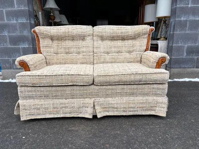 Love Seat in Couches & Futons in Peterborough - Image 2