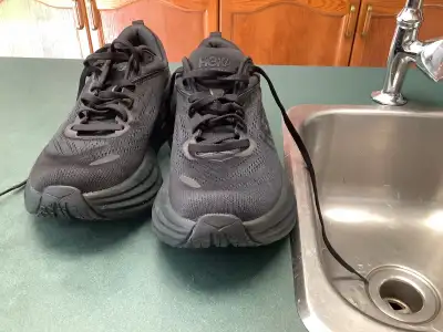 running shoes, View more