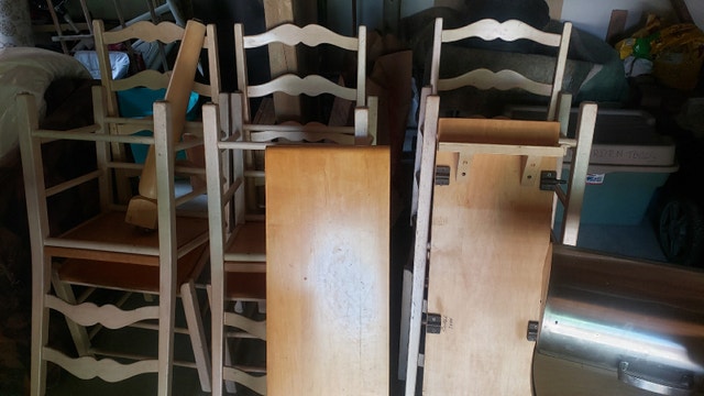 Garage sale June 24& 25th Golf Links Dr. Aurora Ontario | Garage Sales