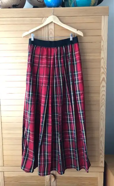 NEW Joan Rivers Plaid Maxi Skirt Christmas Party Red Pull-on Med, View more