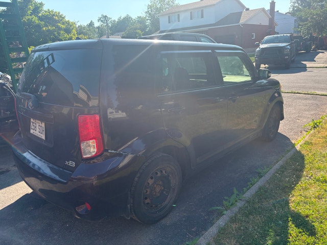 2011 Scion Xb