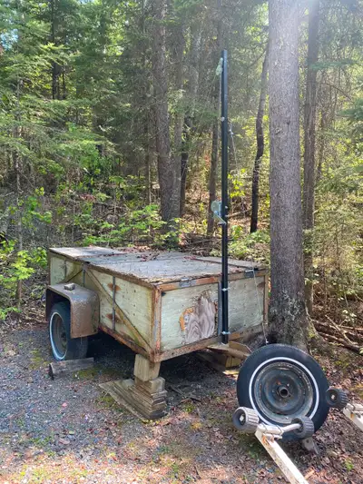 100% enclosed bear resistant garbage trailer with gate winch, porcupine exterior and broken hitch -...