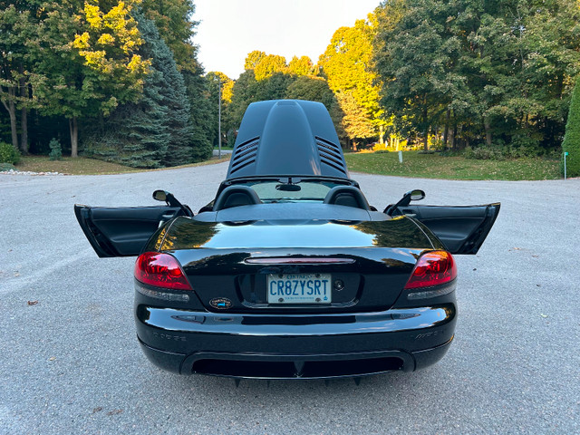 2006 Dodge Viper R/T 10 in Cars & Trucks in Oshawa / Durham Region - Image 4