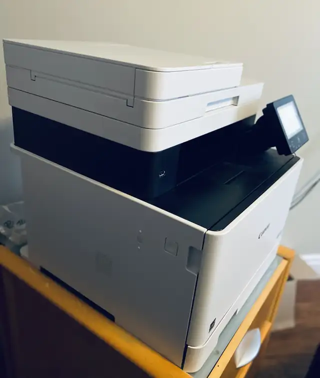 Canon imageCLASS MF741Cdw in Printers, Scanners & Fax in Oakville / Halton Region - Image 5
