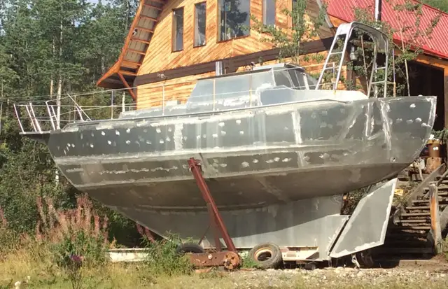 34’ aluminum sailboat hull in Sailboats in Whitehorse - Image 3