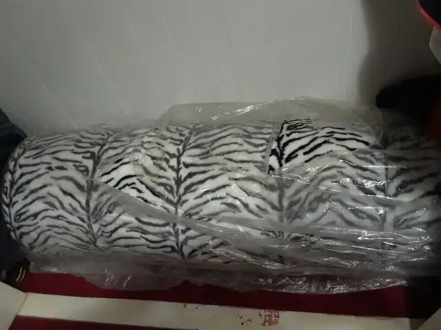 Zebra material in Hobbies & Crafts in Bathurst - Image 4