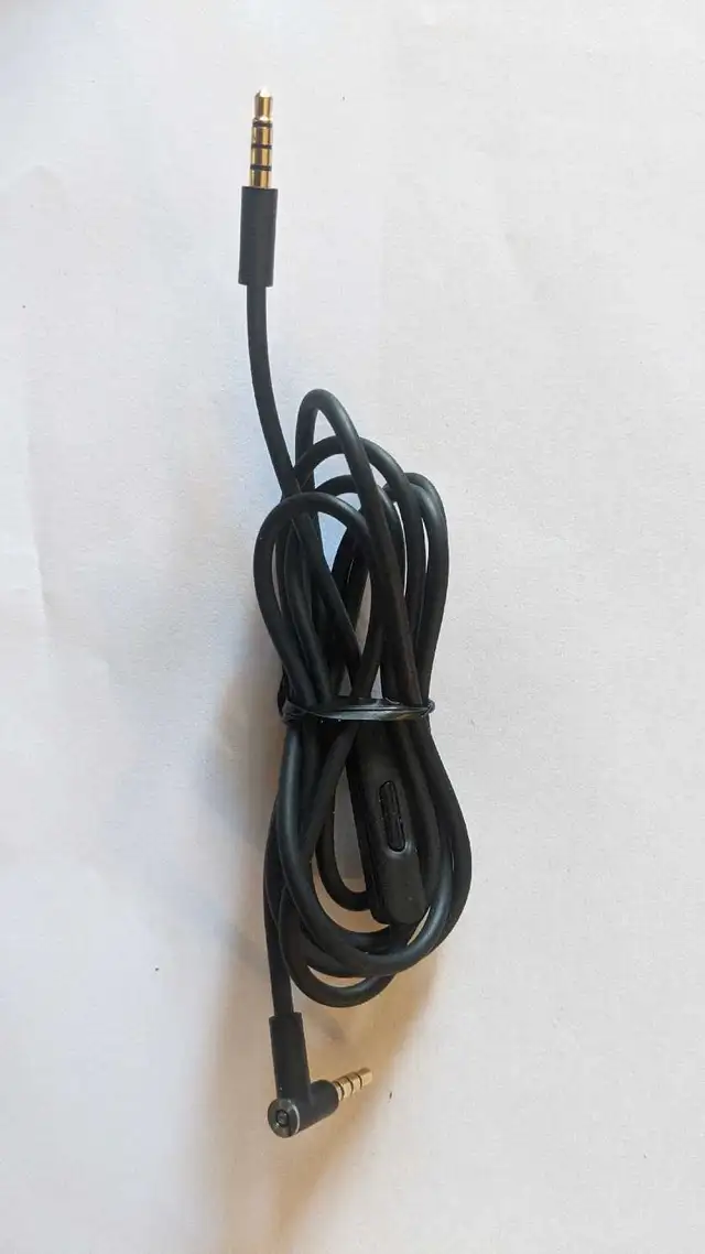 Replacement Audio Cable Cord Wire with in-line Microphone and Co62863270192771122