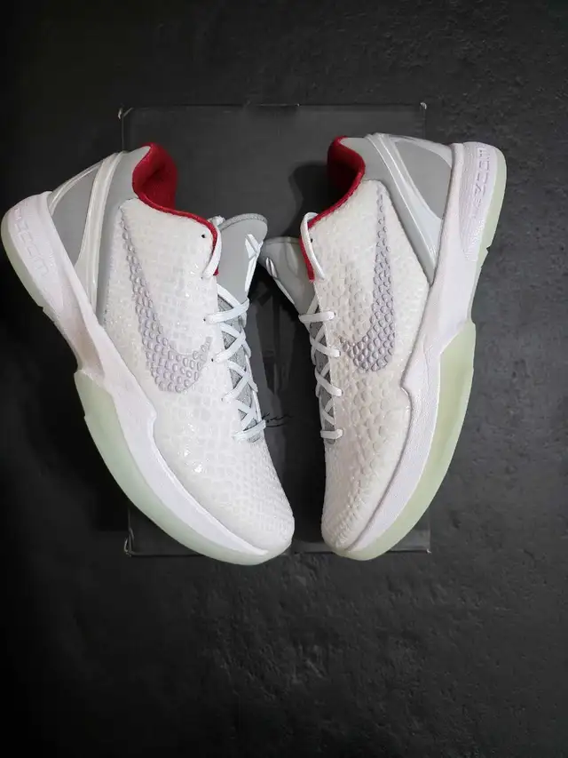 Kobe 6 Platinum in Men's Shoes in Mississauga / Peel Region - Image 3