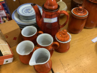 Service du café poterie Québécois terre rouge 20$