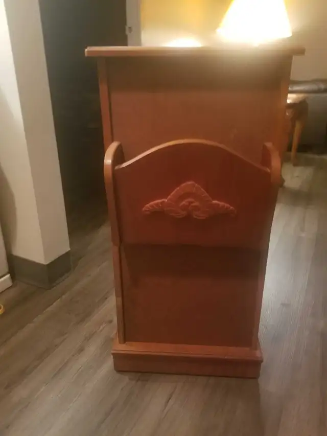 Wooden Side Table63005666638211121