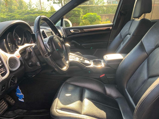 2013 Porsche Cayenne — photo 3