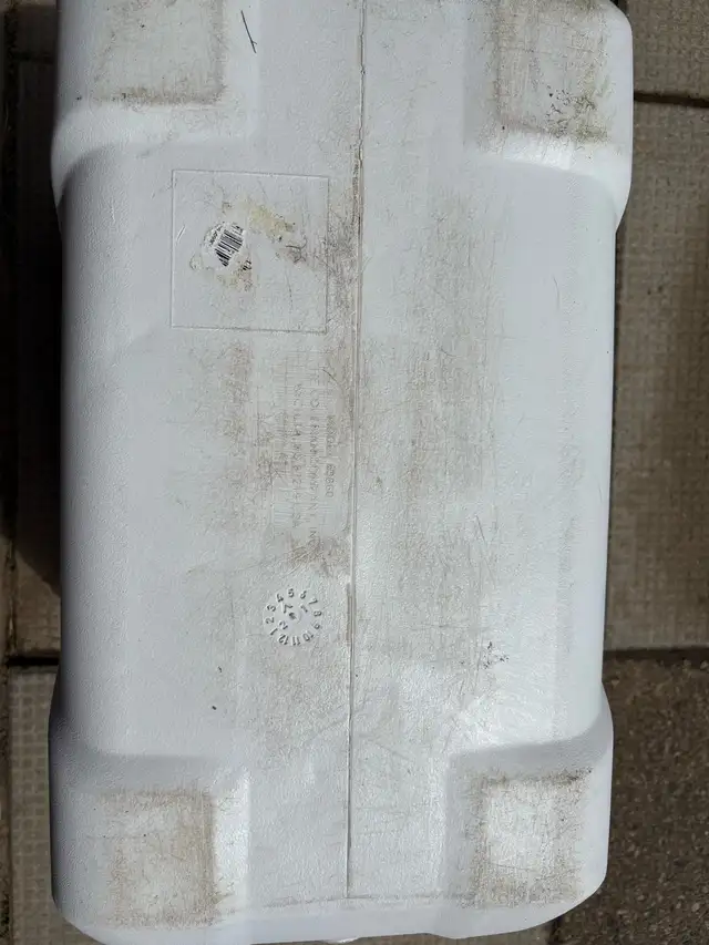 Coleman 316 series marine cooler 52 quart 577399359632189447
