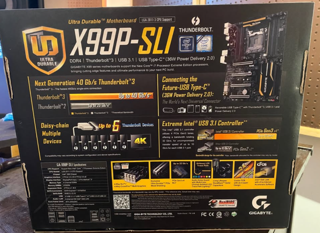 Motherboard GIGABYTE Model: X99P-SLI in System Components in Longueuil / South Shore - Image 3