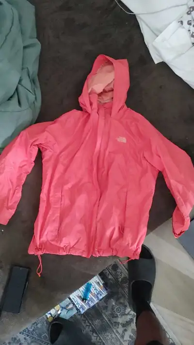 northface windbreaker , View more